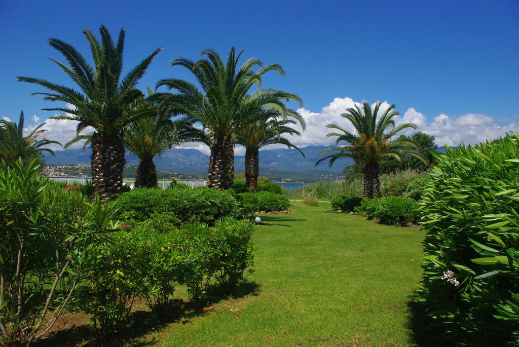 Residence Le Village Marin Porto-Vecchio  Bagian luar foto